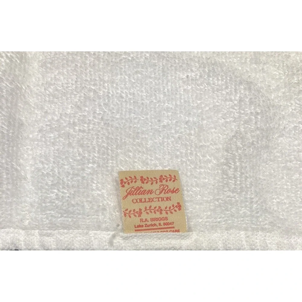 2 Pc Embroidered Christmas Tree Hand Towel Set 1 Hand Towel/1 Fingertip Towel
